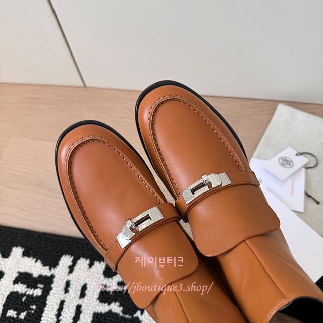 816b970f0846b9ab948554eac8a69294_1765960228_6415.jpg 816b970f0846b9ab948554eac8a69294_1765960228_6415.jpg