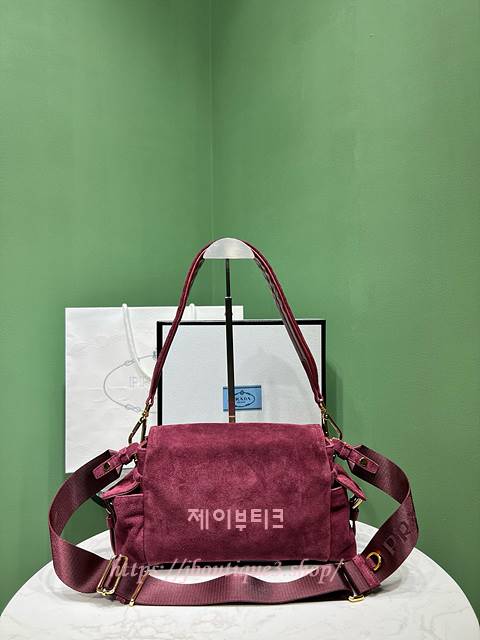 84ea19a646a8e35e156b9b6f718bf7b4_1764962707_0415.jpg 84ea19a646a8e35e156b9b6f718bf7b4_1764962707_0415.jpg