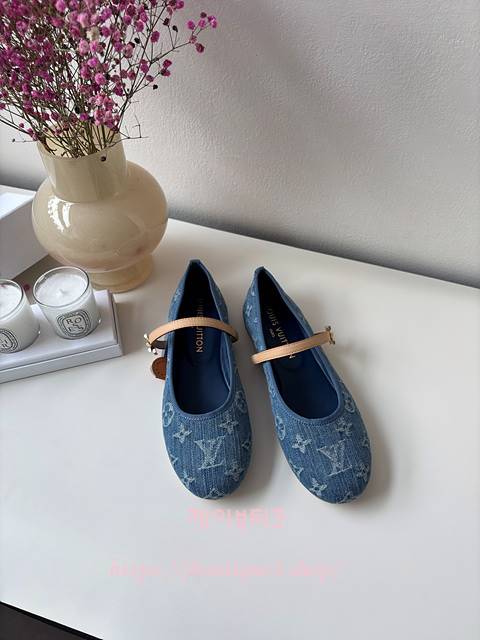 9ffb08abd9cd9c14b648e8faf213c78c_1765832361_3844.jpg 9ffb08abd9cd9c14b648e8faf213c78c_1765832361_3844.jpg