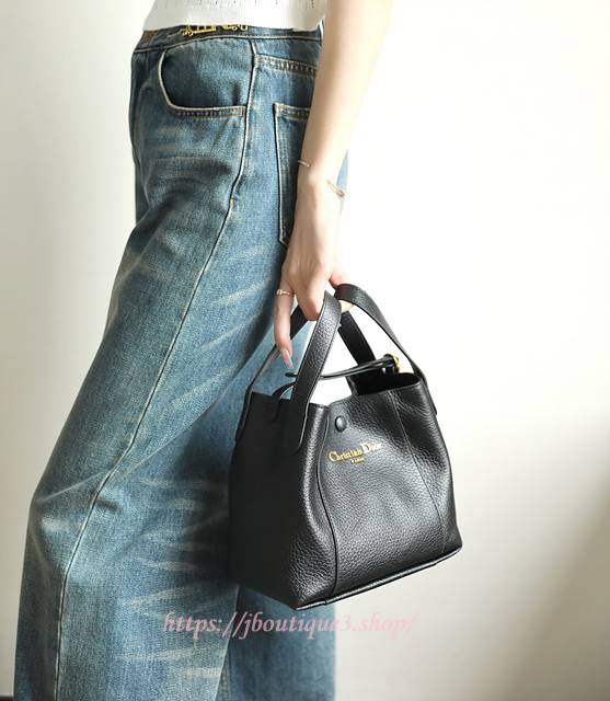 aefd17e4208e6cf04601bbd139d79bcd_1765136071_7041.jpg aefd17e4208e6cf04601bbd139d79bcd_1765136071_7041.jpg