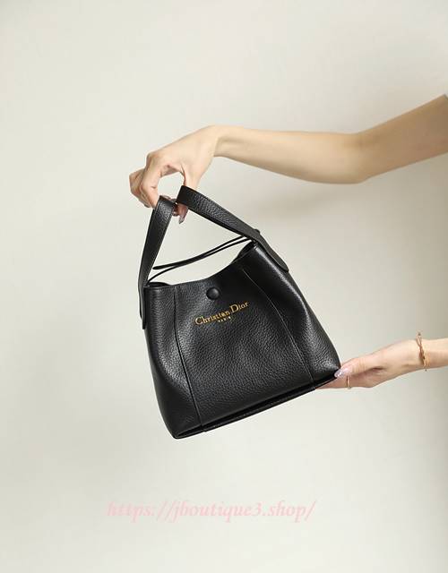 aefd17e4208e6cf04601bbd139d79bcd_1765136076_8192.jpg aefd17e4208e6cf04601bbd139d79bcd_1765136076_8192.jpg