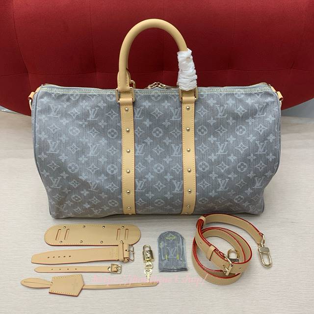 aefd17e4208e6cf04601bbd139d79bcd_1765136647_5634.jpg aefd17e4208e6cf04601bbd139d79bcd_1765136647_5634.jpg