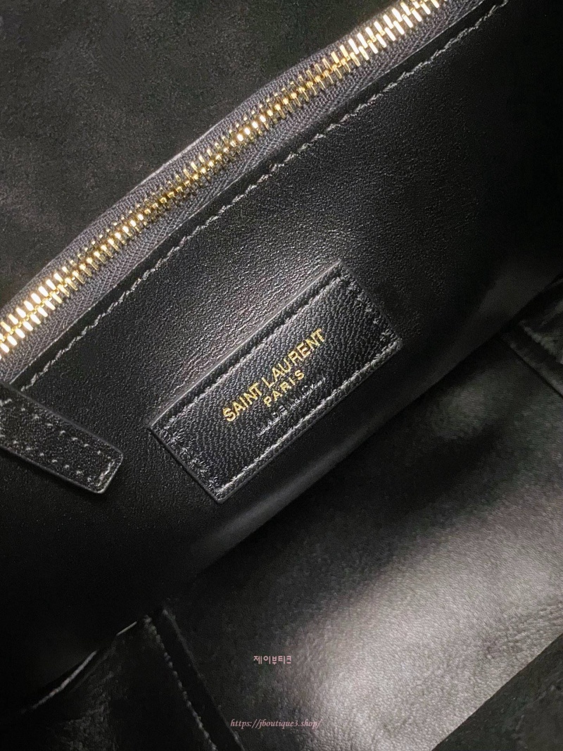 aefd17e4208e6cf04601bbd139d79bcd_1765140506_9257.jpg aefd17e4208e6cf04601bbd139d79bcd_1765140506_9257.jpg