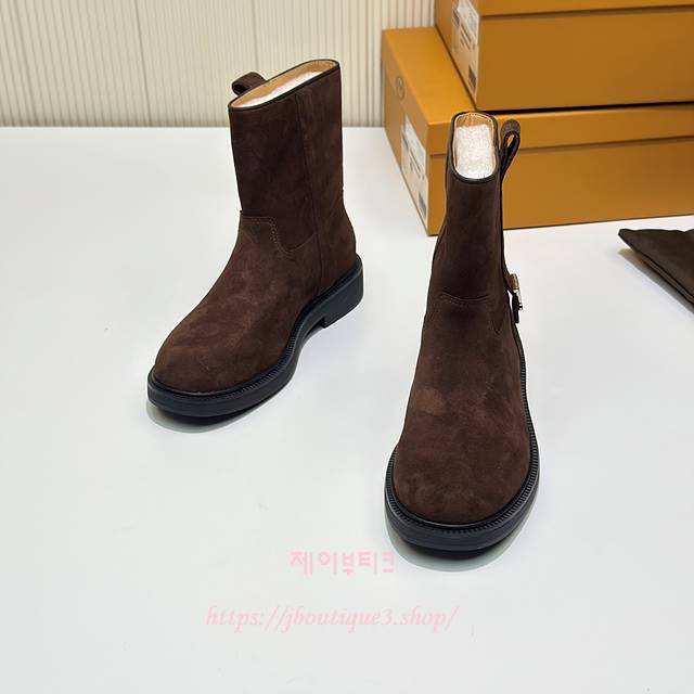 b980b7de7db1ce789085fc0194c98077_1765954036_2321.jpg b980b7de7db1ce789085fc0194c98077_1765954036_2321.jpg