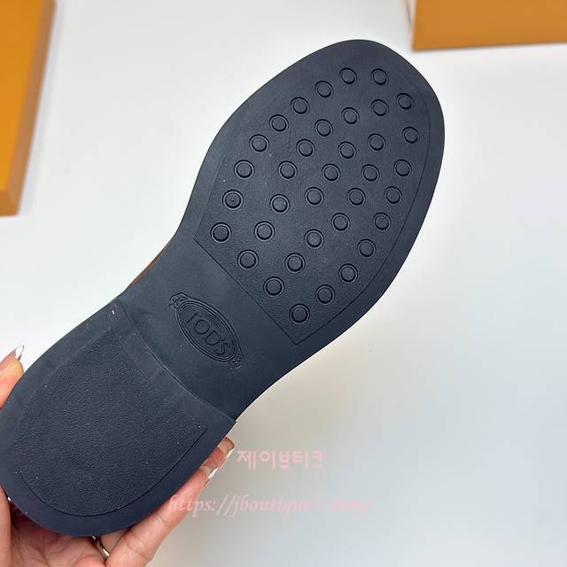 b980b7de7db1ce789085fc0194c98077_1765954038_096.jpg b980b7de7db1ce789085fc0194c98077_1765954038_096.jpg