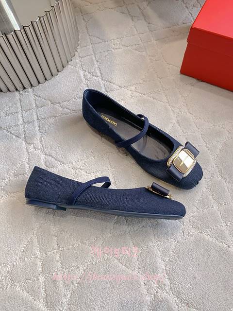 b980b7de7db1ce789085fc0194c98077_1765957642_9432.jpg b980b7de7db1ce789085fc0194c98077_1765957642_9432.jpg