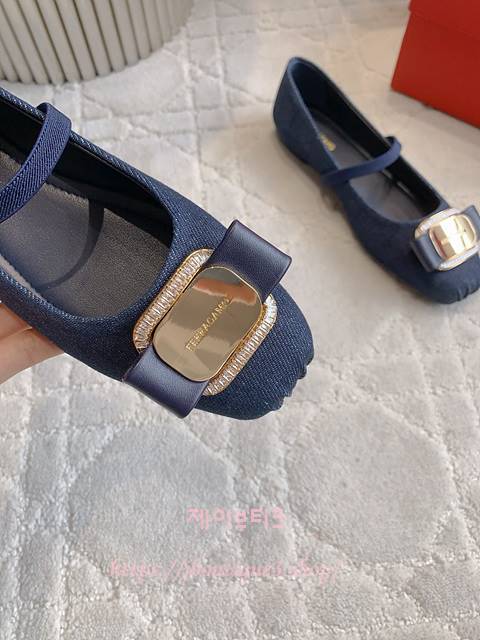 b980b7de7db1ce789085fc0194c98077_1765957643_8033.jpg b980b7de7db1ce789085fc0194c98077_1765957643_8033.jpg