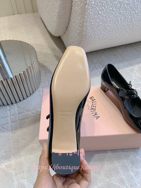 b980b7de7db1ce789085fc0194c98077_1765958492_9651.jpg b980b7de7db1ce789085fc0194c98077_1765958492_9651.jpg