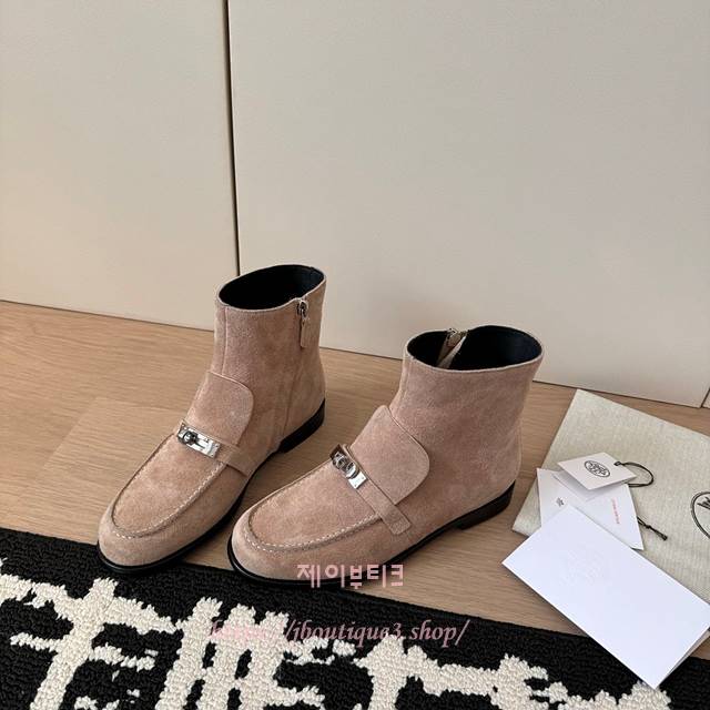 b980b7de7db1ce789085fc0194c98077_1765960210_7692.jpg b980b7de7db1ce789085fc0194c98077_1765960210_7692.jpg