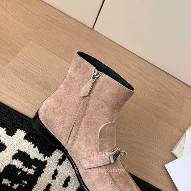 b980b7de7db1ce789085fc0194c98077_1765960212_5803.jpg b980b7de7db1ce789085fc0194c98077_1765960212_5803.jpg