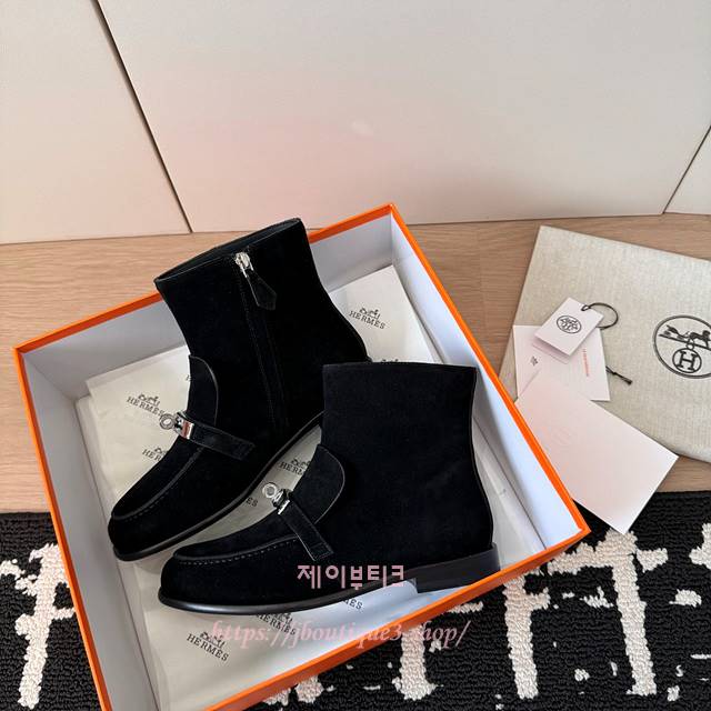 b980b7de7db1ce789085fc0194c98077_1765960219_9282.jpg b980b7de7db1ce789085fc0194c98077_1765960219_9282.jpg