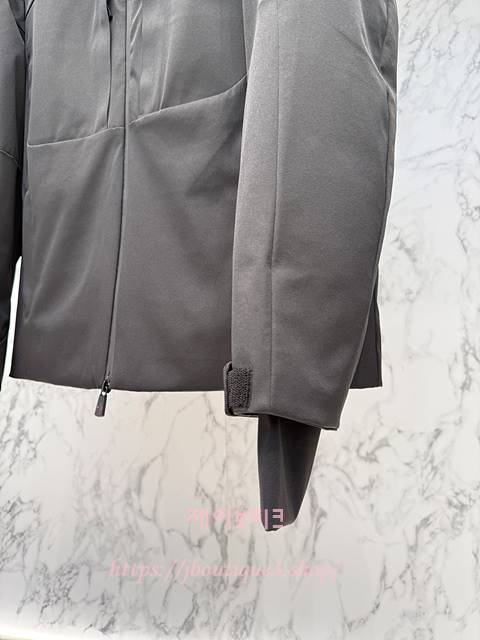 c0c501c18a7597d45ec1fb7b2189b41c_1765826905_2441.jpg c0c501c18a7597d45ec1fb7b2189b41c_1765826905_2441.jpg