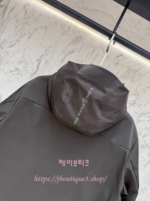 c0c501c18a7597d45ec1fb7b2189b41c_1765826905_9727.jpg c0c501c18a7597d45ec1fb7b2189b41c_1765826905_9727.jpg