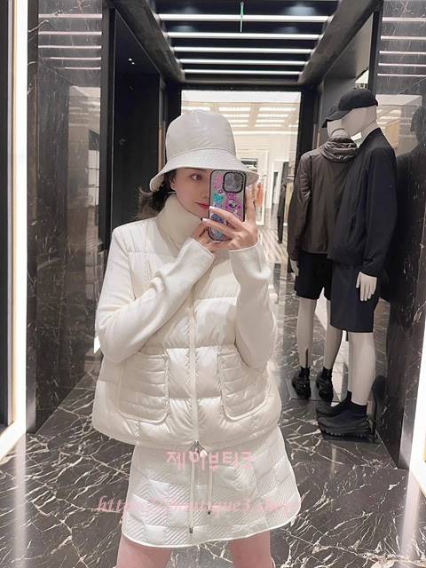 c72f7a4e061c3b3d919773c7f5c7996d_1765815280_527.jpg c72f7a4e061c3b3d919773c7f5c7996d_1765815280_527.jpg