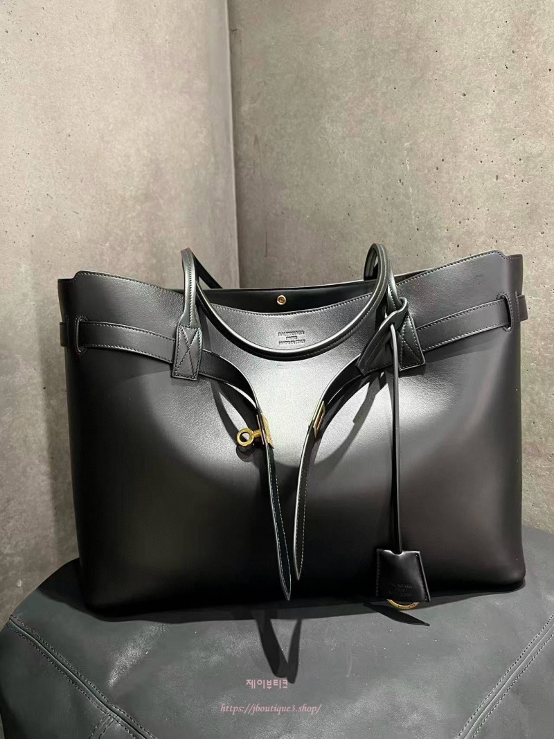 c7f014e853d7dc6a38f6e8e1c5ab3aa5_1765129189_556.jpg c7f014e853d7dc6a38f6e8e1c5ab3aa5_1765129189_556.jpg