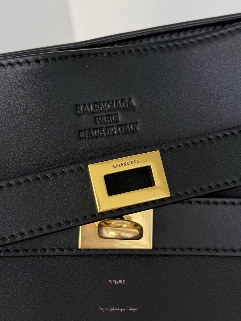 c7f014e853d7dc6a38f6e8e1c5ab3aa5_1765129201_2186.jpg c7f014e853d7dc6a38f6e8e1c5ab3aa5_1765129201_2186.jpg