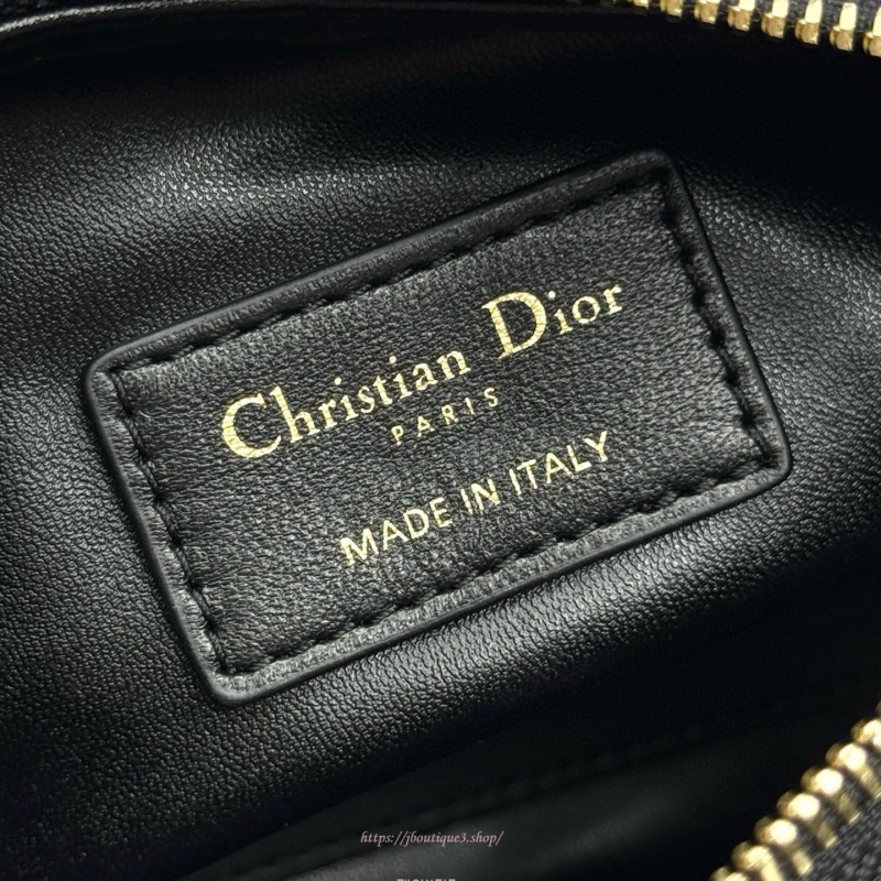 c7f014e853d7dc6a38f6e8e1c5ab3aa5_1765141208_6011.jpg c7f014e853d7dc6a38f6e8e1c5ab3aa5_1765141208_6011.jpg