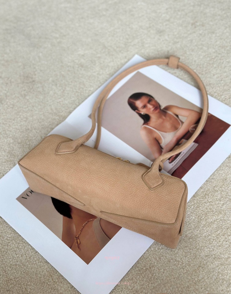 c7f014e853d7dc6a38f6e8e1c5ab3aa5_1765141855_5859.jpg c7f014e853d7dc6a38f6e8e1c5ab3aa5_1765141855_5859.jpg