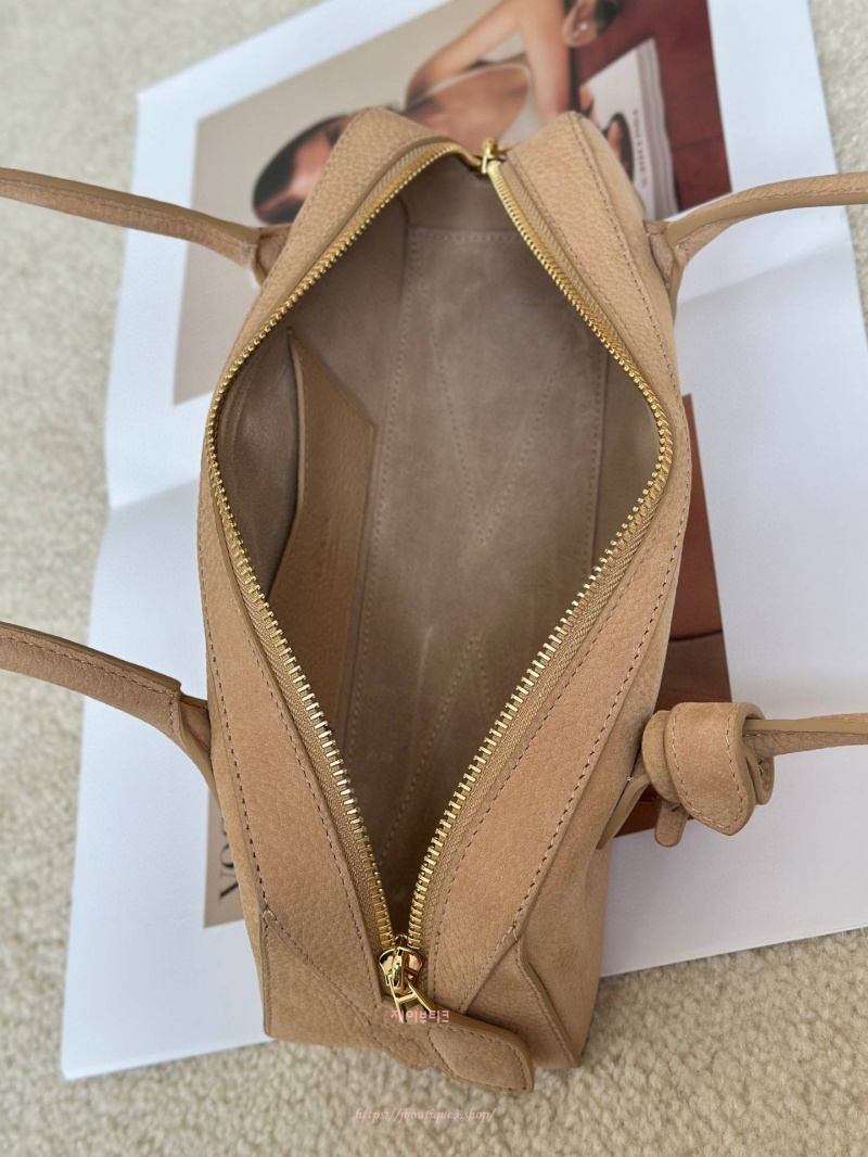 c7f014e853d7dc6a38f6e8e1c5ab3aa5_1765141859_7495.jpg c7f014e853d7dc6a38f6e8e1c5ab3aa5_1765141859_7495.jpg