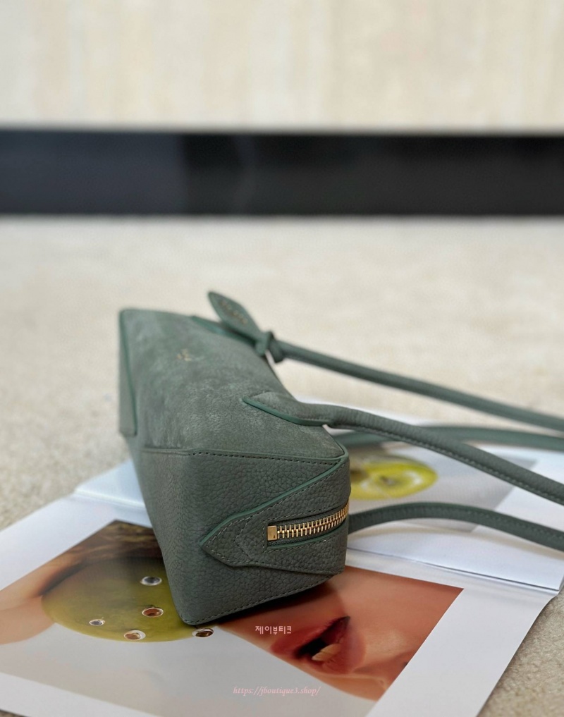 c7f014e853d7dc6a38f6e8e1c5ab3aa5_1765142015_1068.jpg c7f014e853d7dc6a38f6e8e1c5ab3aa5_1765142015_1068.jpg