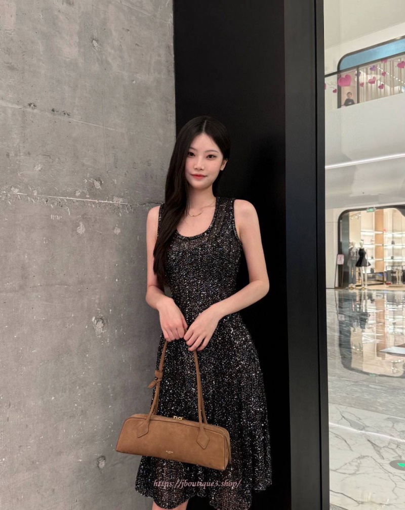 c7f014e853d7dc6a38f6e8e1c5ab3aa5_1765142162_4366.jpg c7f014e853d7dc6a38f6e8e1c5ab3aa5_1765142162_4366.jpg