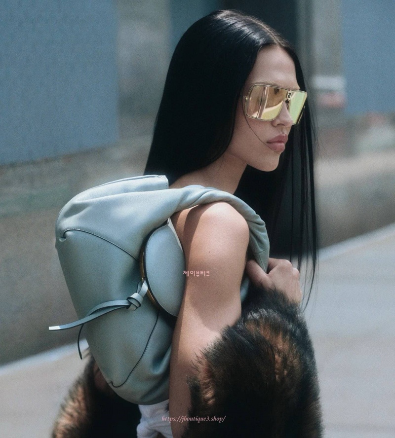 cea009f6f83eb600d650d6679422f48f_1765128113_0162.jpg cea009f6f83eb600d650d6679422f48f_1765128113_0162.jpg