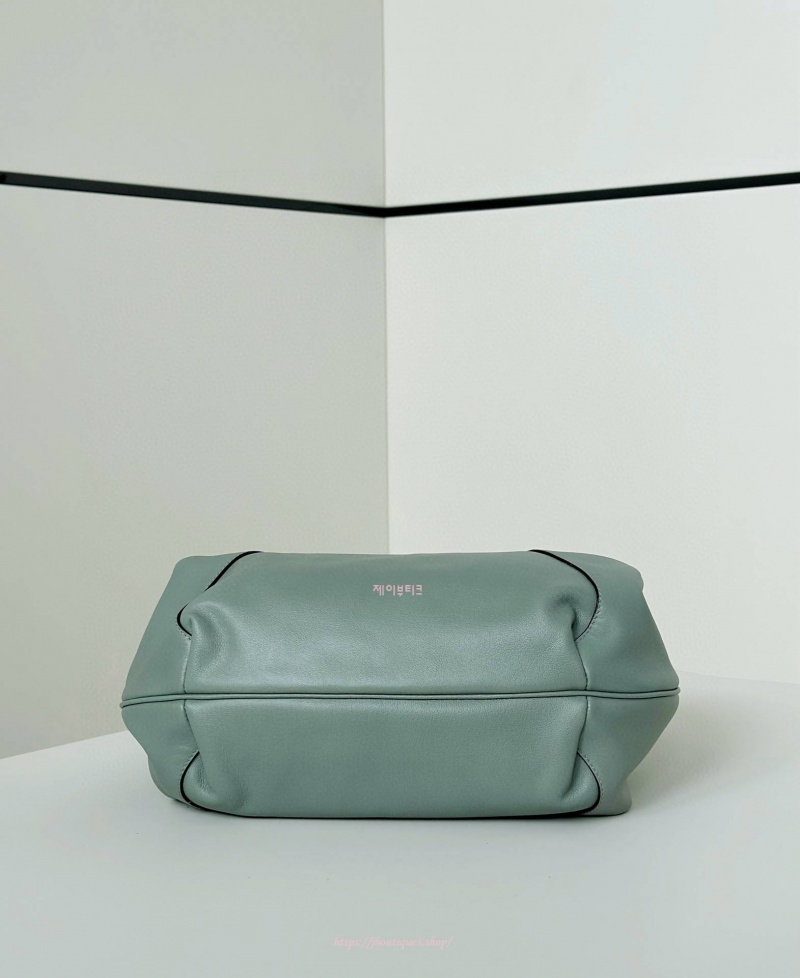 cea009f6f83eb600d650d6679422f48f_1765128121_5246.jpg cea009f6f83eb600d650d6679422f48f_1765128121_5246.jpg