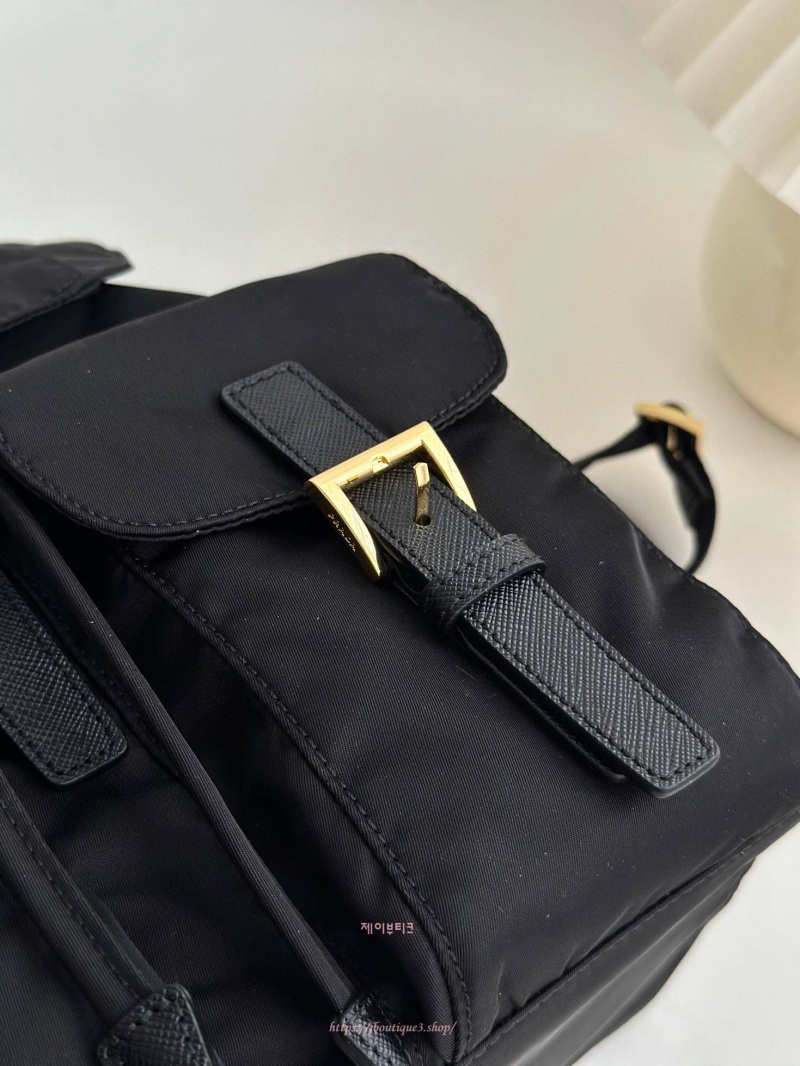 e922b78ffe5afc3ff8d1dfa63e5571bb_1765142482_2907.jpg e922b78ffe5afc3ff8d1dfa63e5571bb_1765142482_2907.jpg