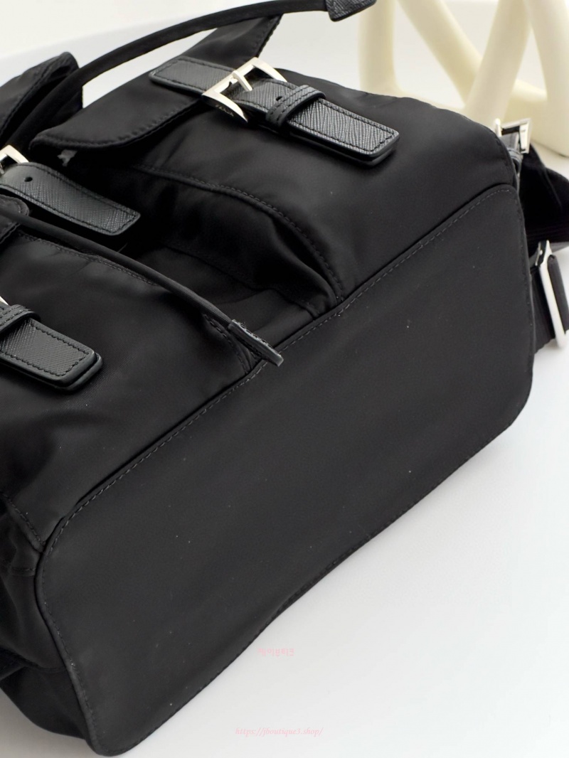 e922b78ffe5afc3ff8d1dfa63e5571bb_1765142602_4328.jpg e922b78ffe5afc3ff8d1dfa63e5571bb_1765142602_4328.jpg