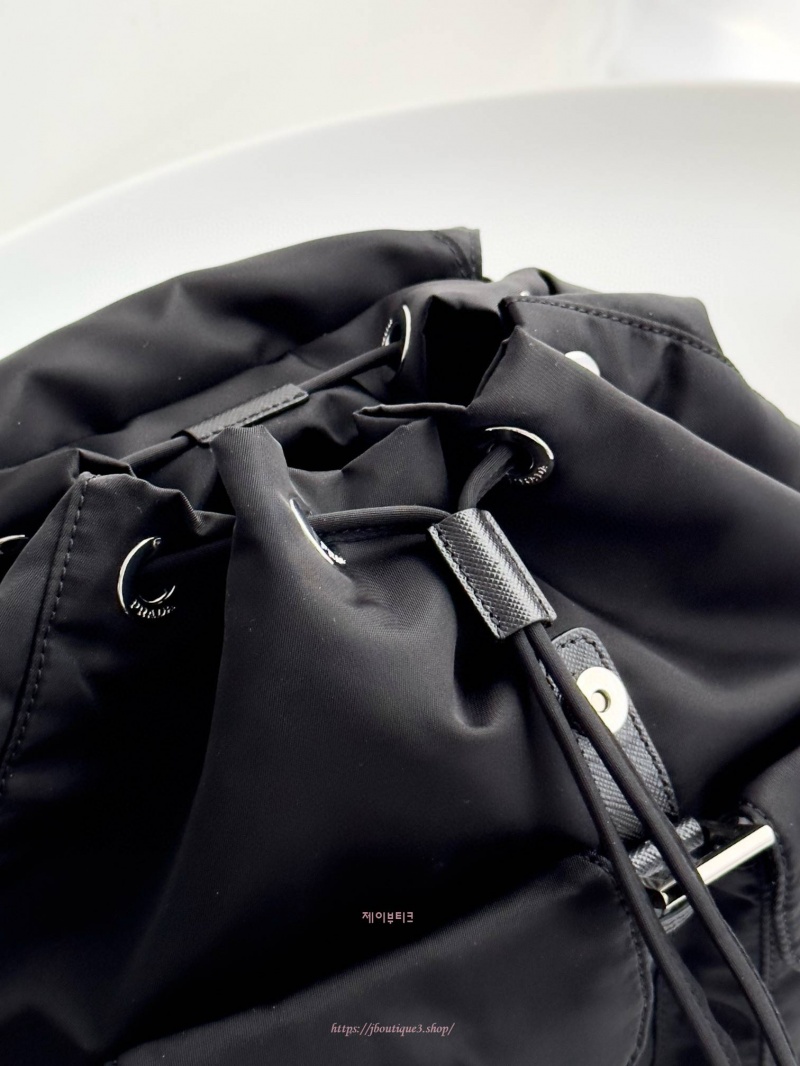 e922b78ffe5afc3ff8d1dfa63e5571bb_1765142603_1986.jpg e922b78ffe5afc3ff8d1dfa63e5571bb_1765142603_1986.jpg