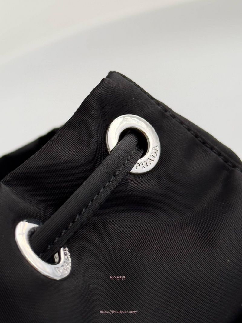 e922b78ffe5afc3ff8d1dfa63e5571bb_1765142605_3574.jpg e922b78ffe5afc3ff8d1dfa63e5571bb_1765142605_3574.jpg