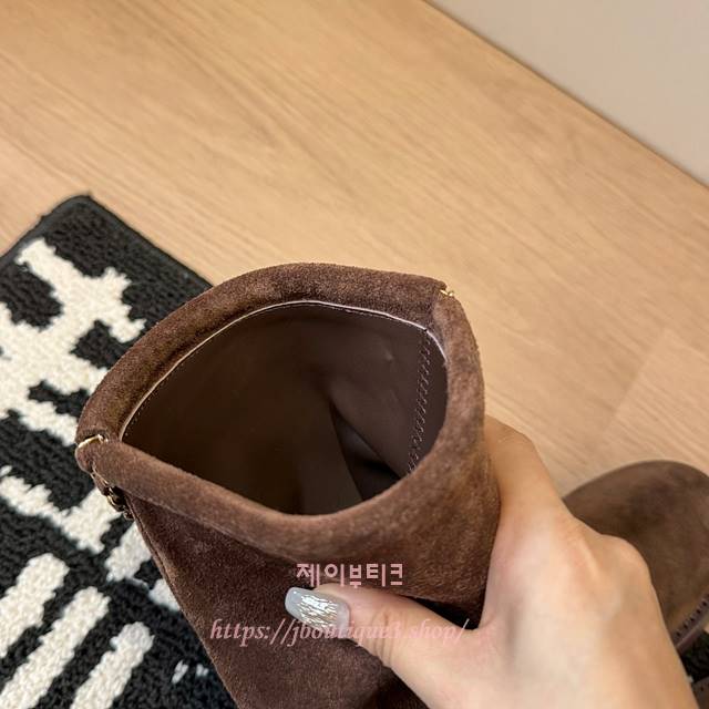 ea36c74a456cecffbd18734218a85b9a_1765961640_9234.jpg ea36c74a456cecffbd18734218a85b9a_1765961640_9234.jpg