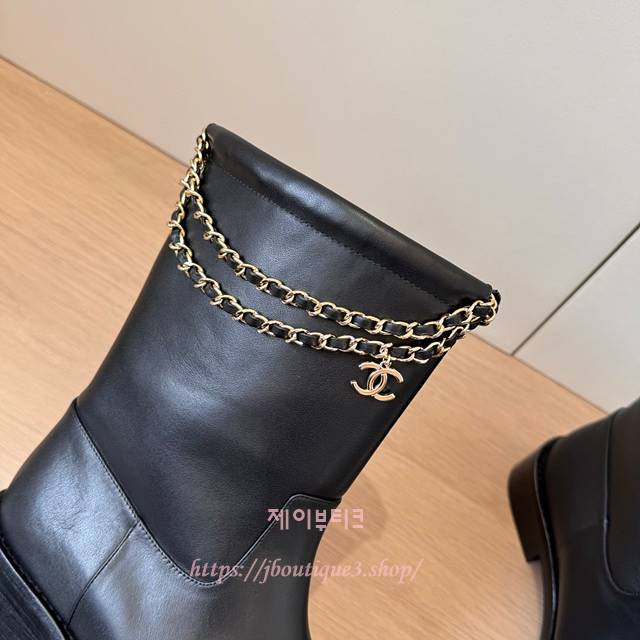 ea36c74a456cecffbd18734218a85b9a_1765961670_717.jpg ea36c74a456cecffbd18734218a85b9a_1765961670_717.jpg