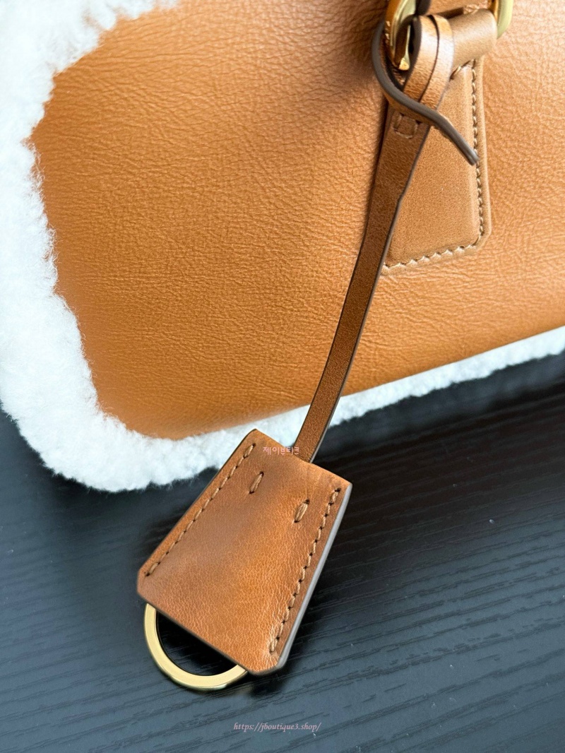 f474c7cb51411343e840b464a379136b_1765124517_8236.jpg f474c7cb51411343e840b464a379136b_1765124517_8236.jpg