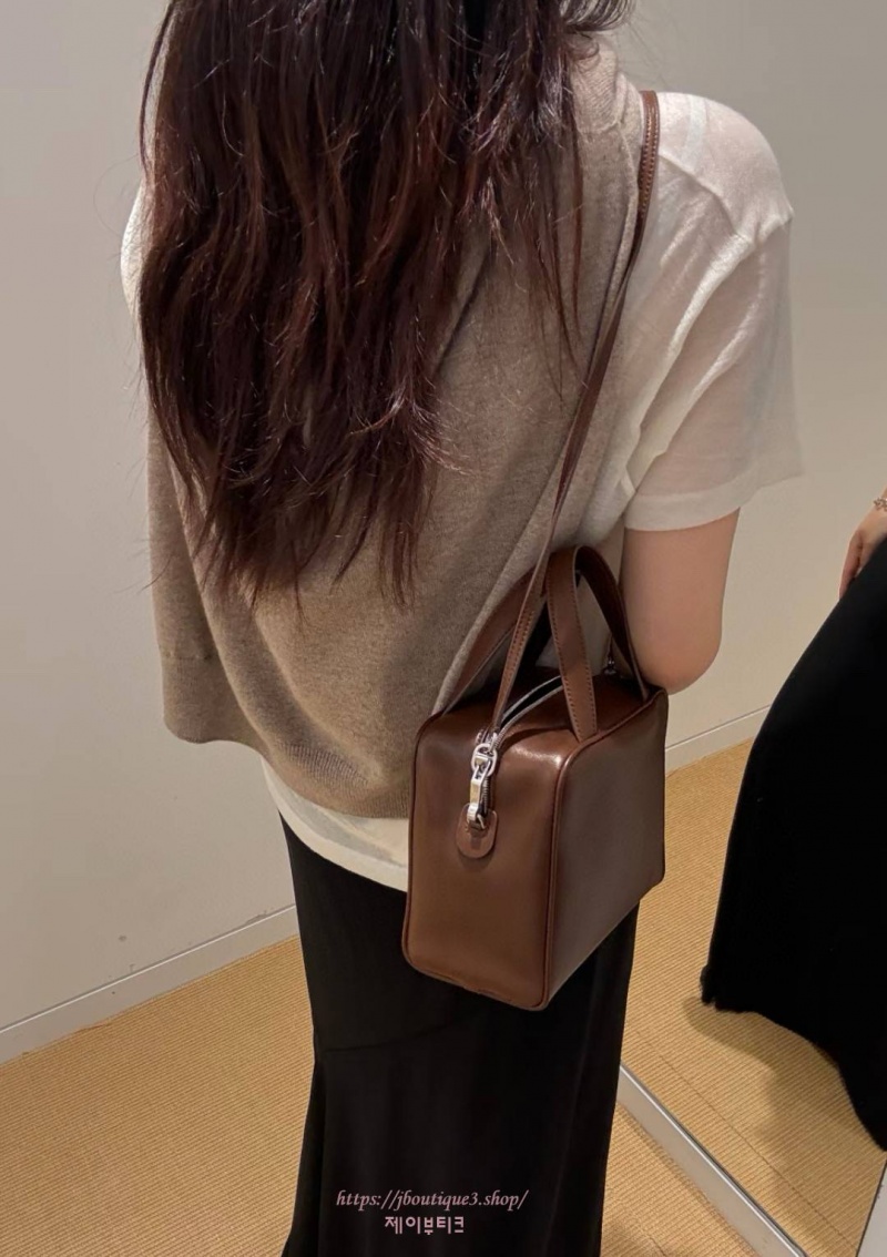 f474c7cb51411343e840b464a379136b_1765140098_6611.jpg f474c7cb51411343e840b464a379136b_1765140098_6611.jpg