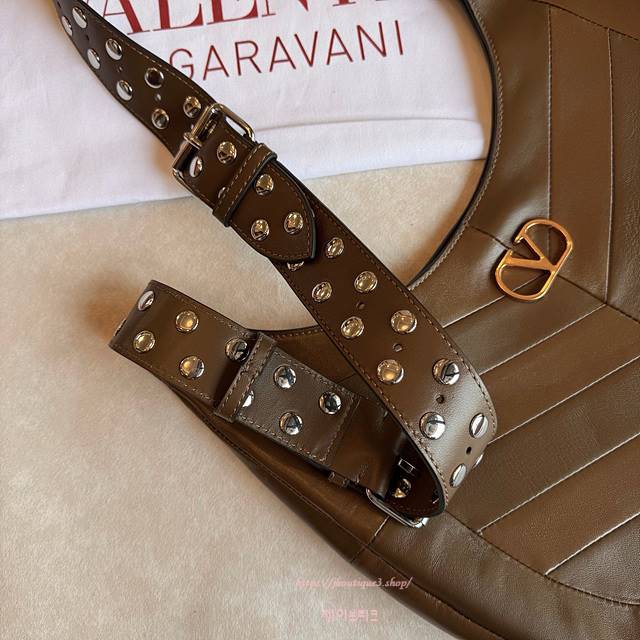 b8f3444c24bd66ad6a8a103fce6f9b31_1773340860_6641.jpg b8f3444c24bd66ad6a8a103fce6f9b31_1773340860_6641.jpg