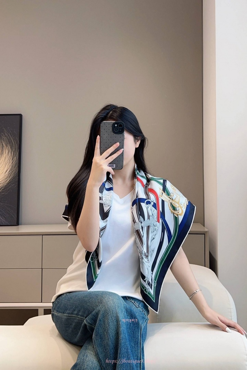 53c48c4ff95cad88c0975ca92009c10f_1779896198_0328.jpg