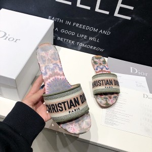 디올 디웨이 슬리퍼 뮬