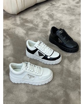 프라다 스니커즈