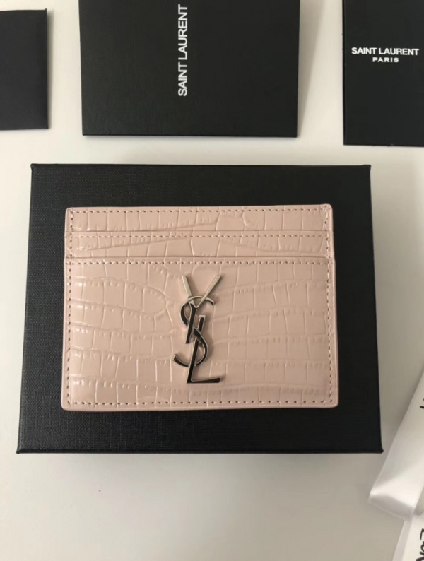 생로랑 모노그램 크로커다일 카드 홀더