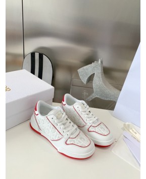 디올 스니커즈