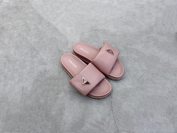 프라다 패딩 슬리퍼
