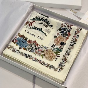 디올 실크 스카프