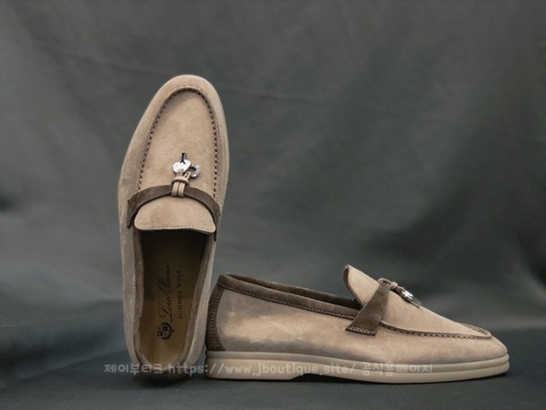 로로피아나 현빈 스페셜 에디션 참스 로퍼