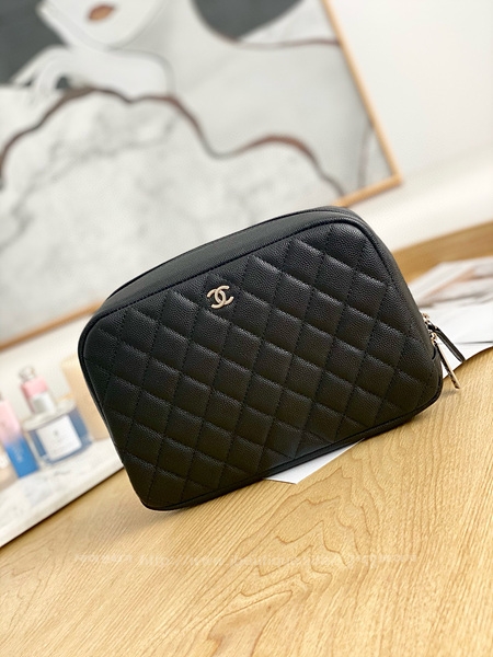 샤넬 코스메틱 파우치