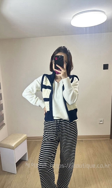 디올 니트 베스트