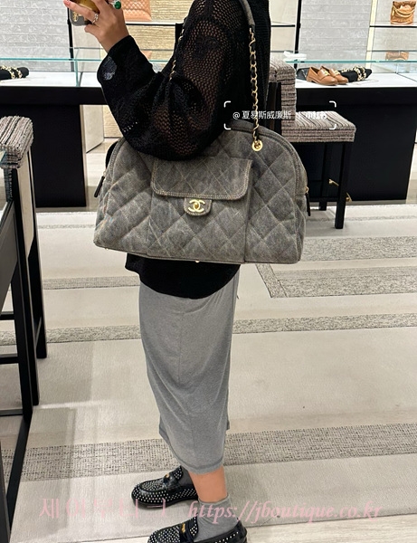 샤넬 볼링백 (33cm, 44cm)