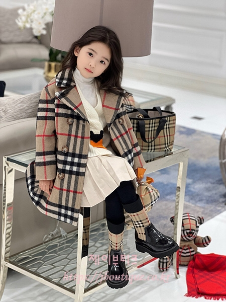 버버리 키즈 코트