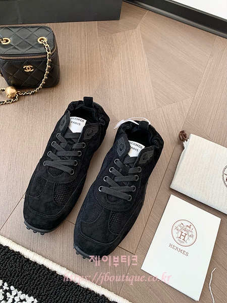에르메스 IN 스니커즈