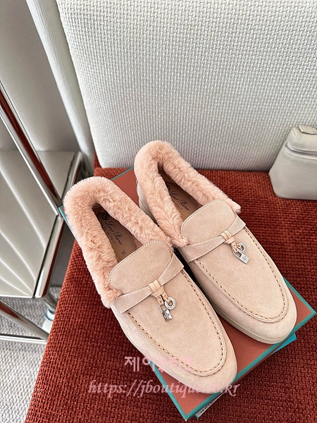 로로피아나 시어링 썸머위크